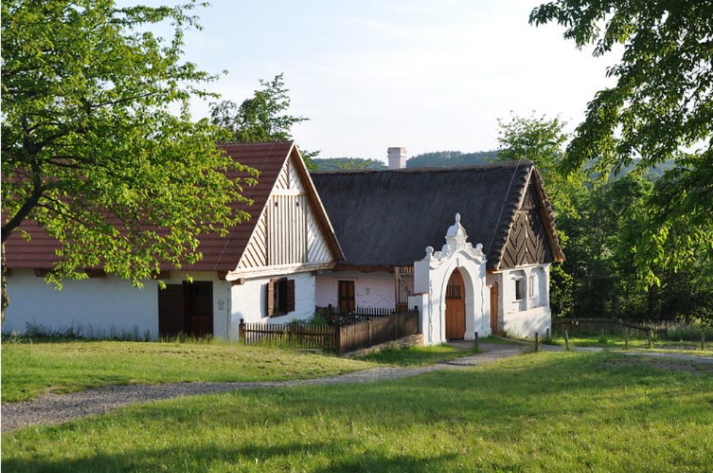 MUZEUM LIDOVCH STAVEB KOUIM